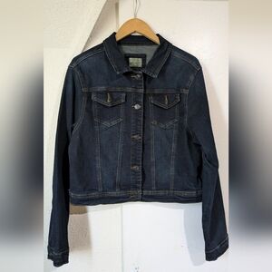 Style Up Classic Denim Jacket